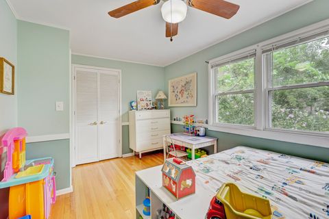 Tiny photo for 832 Sylviawood Avenue, Park Ridge, IL 60068 (MLS # 12512925)