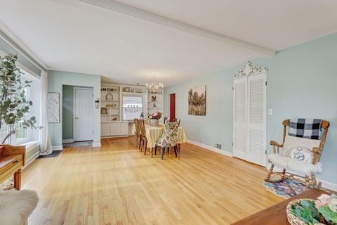 Tiny photo for 832 Sylviawood Avenue, Park Ridge, IL 60068 (MLS # 12512925)