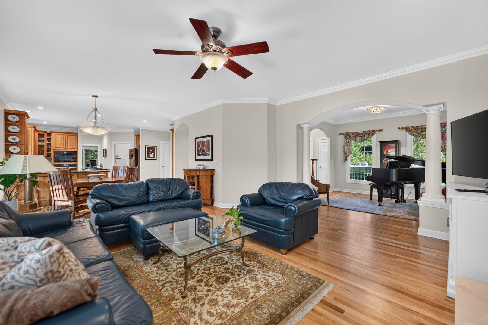 21W751 Maple Avenue