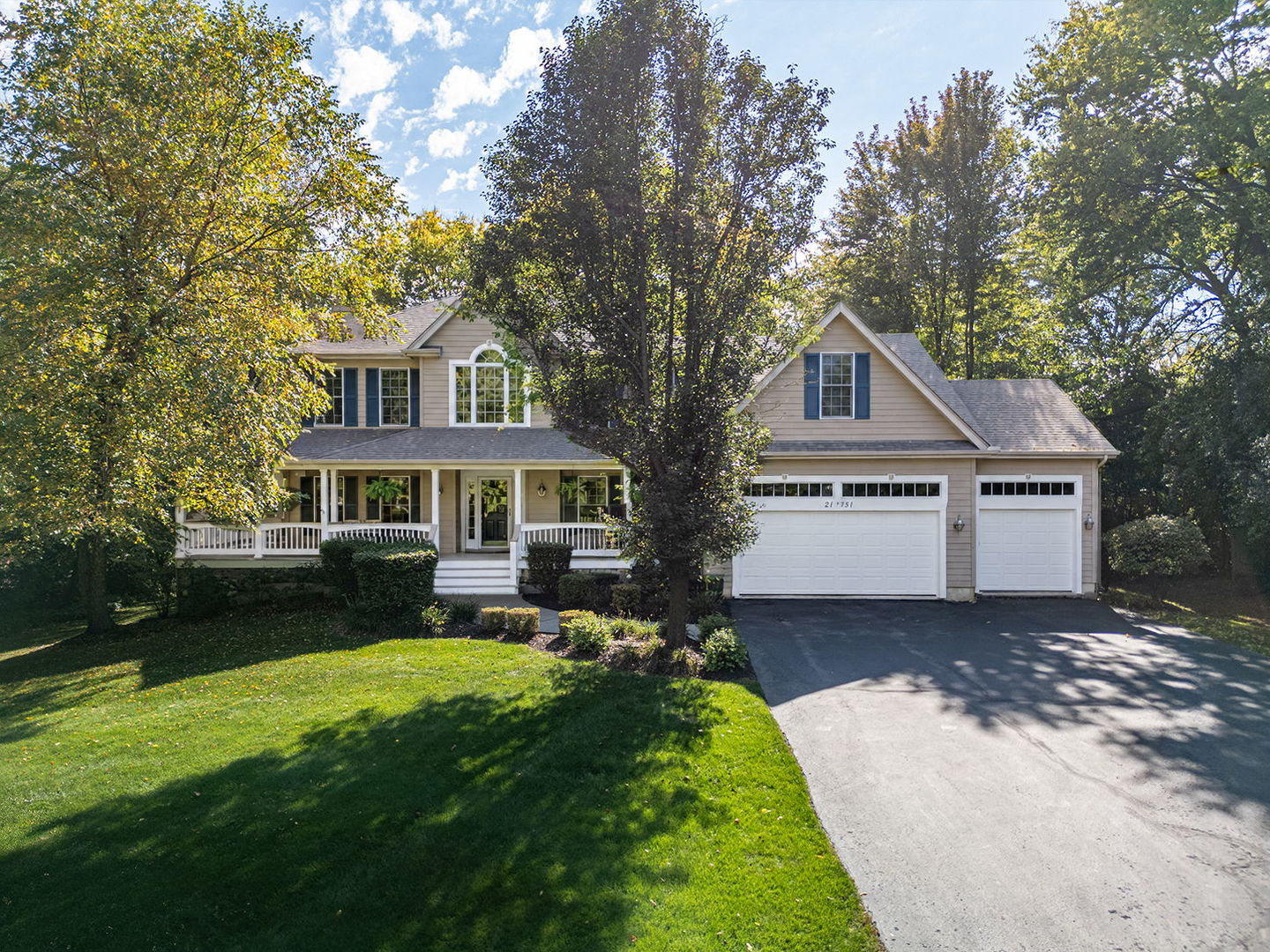 21W751 Maple Avenue
