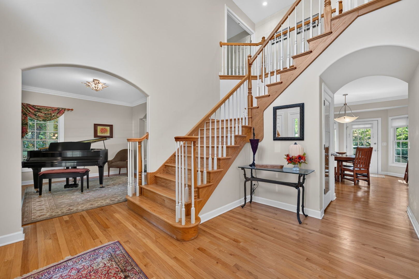 21W751 Maple Avenue