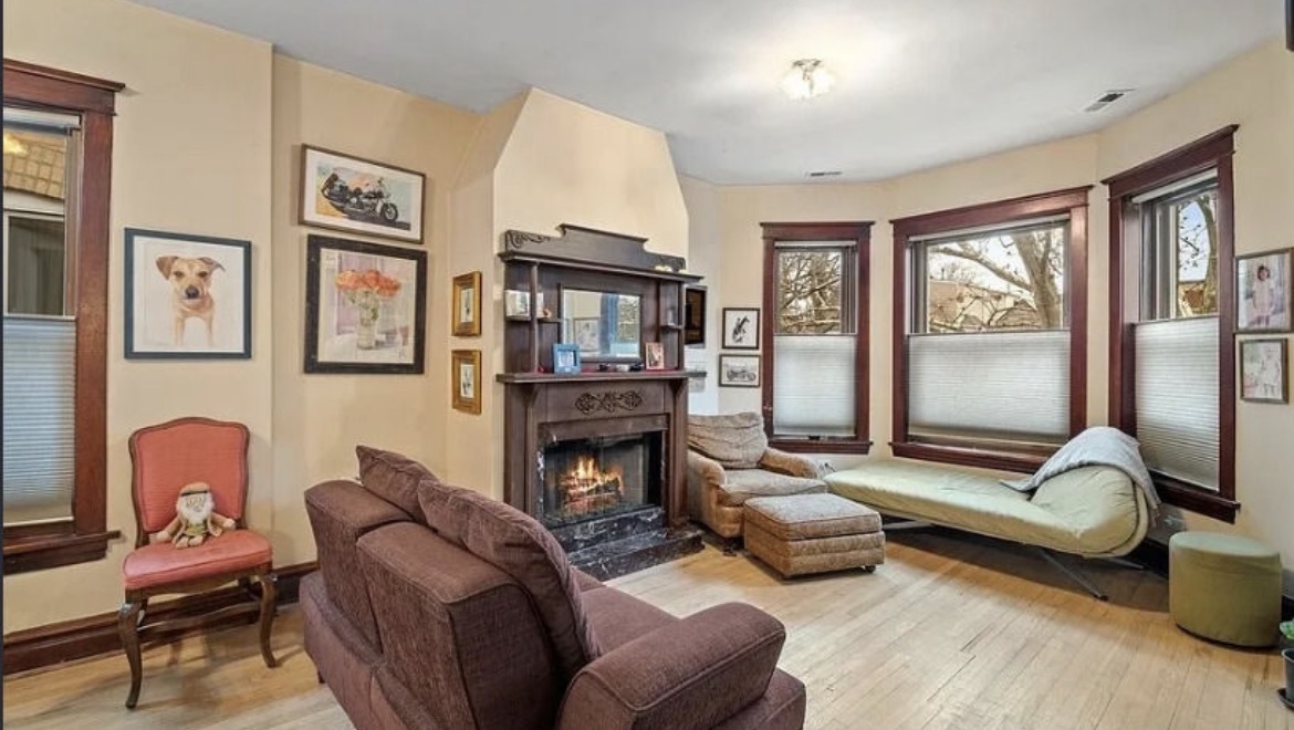 3750 N Hermitage Avenue