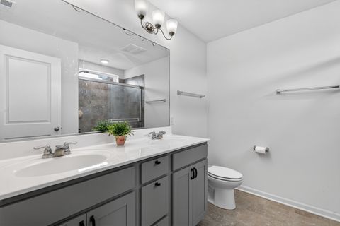Tiny photo for 17 Grey Wolf Drive, Wheeling, IL 60090 (MLS # 12610882)