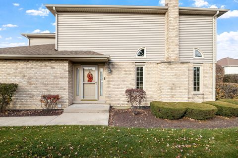 Tiny photo for 9302 Kimmel Court, Tinley Park, IL 60487 (MLS # 12520100)