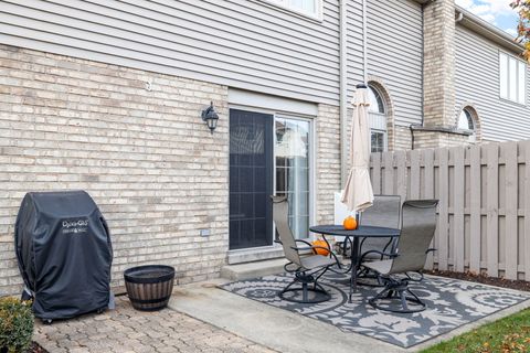 Tiny photo for 9302 Kimmel Court, Tinley Park, IL 60487 (MLS # 12520100)