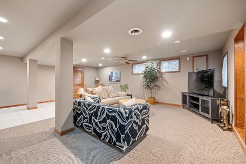 Tiny photo for 9302 Kimmel Court, Tinley Park, IL 60487 (MLS # 12520100)