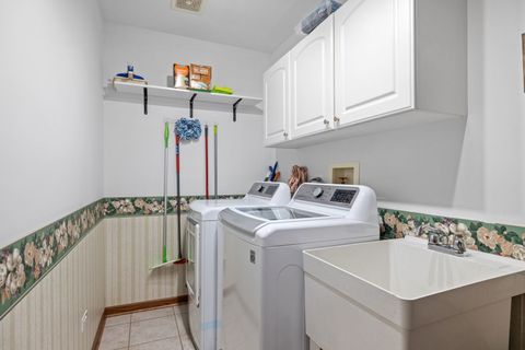 Tiny photo for 9302 Kimmel Court, Tinley Park, IL 60487 (MLS # 12520100)