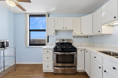 Tiny photo for 2605 S Indiana Avenue #2201, Chicago, IL 60616 (MLS # 12584740)