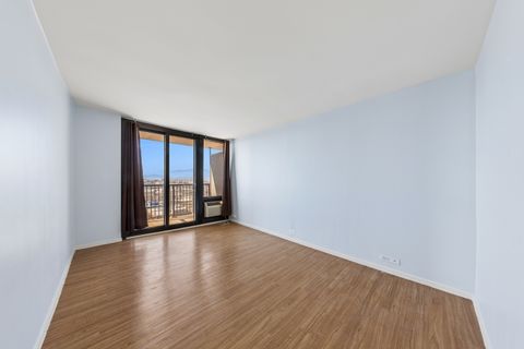 Tiny photo for 2605 S Indiana Avenue #2201, Chicago, IL 60616 (MLS # 12584740)