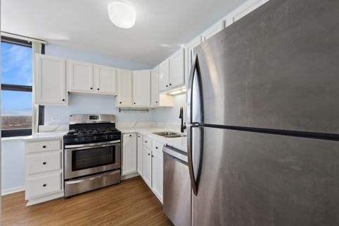 Tiny photo for 2605 S Indiana Avenue #2201, Chicago, IL 60616 (MLS # 12584740)