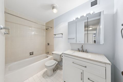 Tiny photo for 2605 S Indiana Avenue #2201, Chicago, IL 60616 (MLS # 12584740)