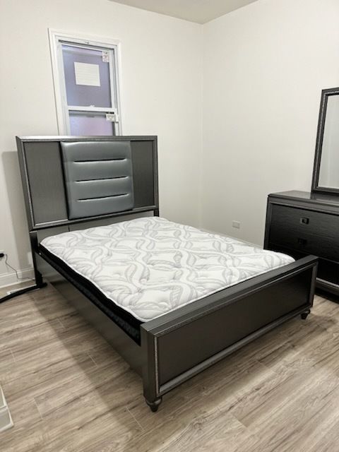 Tiny photo for 7110 S Champlain Avenue, Chicago, IL 60619 (MLS # 12477411)