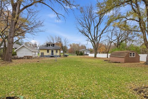 Tiny photo for 5624 Lomond Avenue, Downers Grove, IL 60516 (MLS # 12520705)