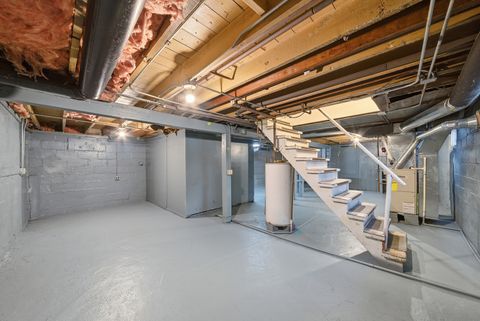 Tiny photo for 5624 Lomond Avenue, Downers Grove, IL 60516 (MLS # 12520705)