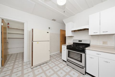 Tiny photo for 5624 Lomond Avenue, Downers Grove, IL 60516 (MLS # 12520705)