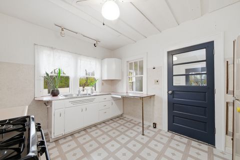 Tiny photo for 5624 Lomond Avenue, Downers Grove, IL 60516 (MLS # 12520705)