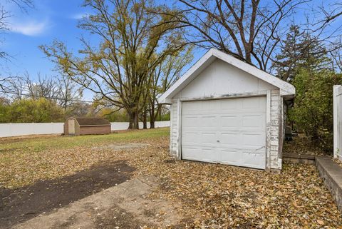 Tiny photo for 5624 Lomond Avenue, Downers Grove, IL 60516 (MLS # 12520705)