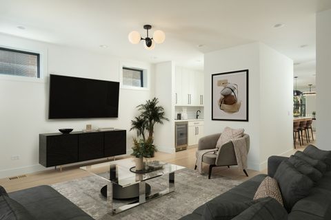 Tiny photo for 1629 N Burling Street #1, Chicago, IL 60614 (MLS # 12696200)
