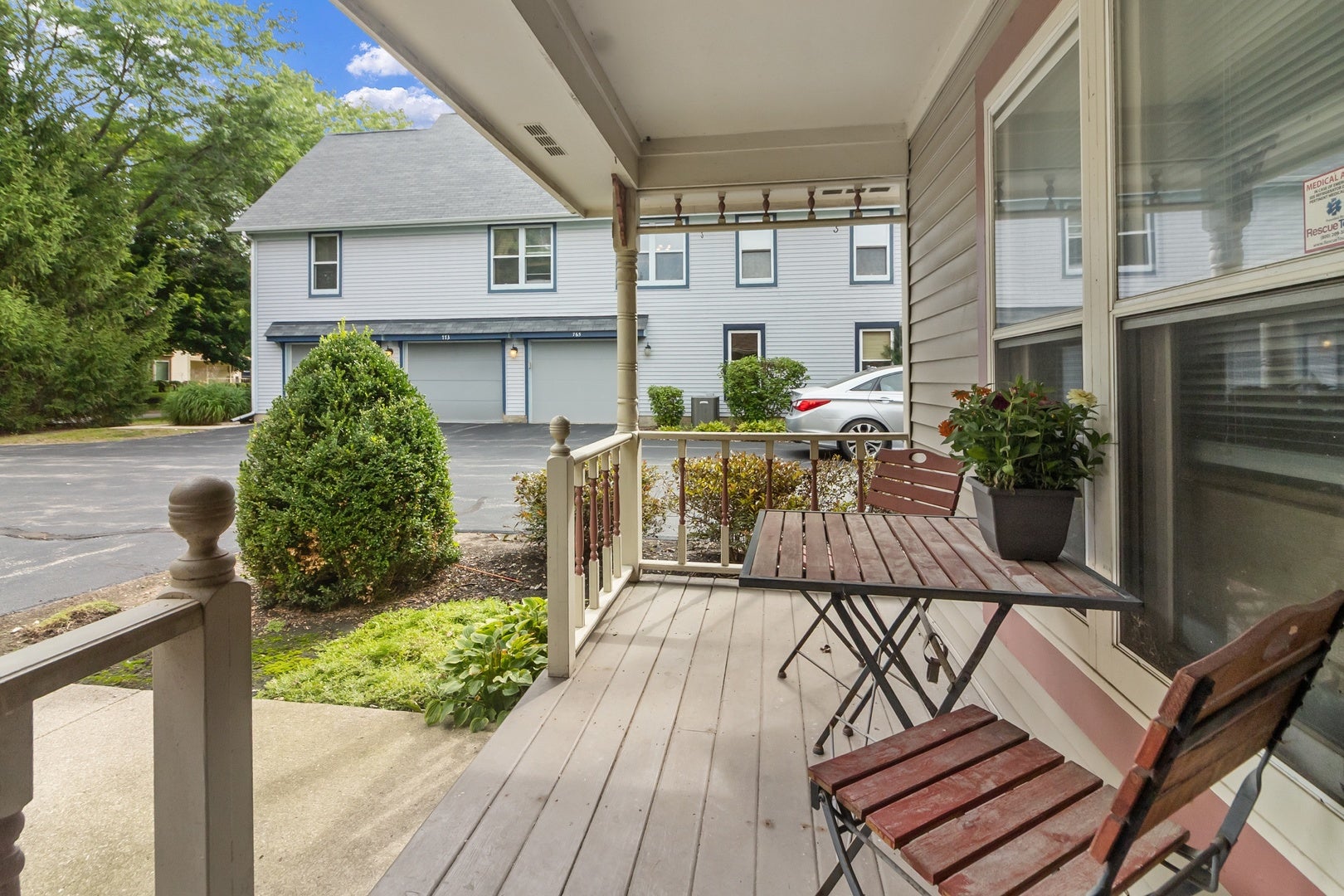 801 Victoria Drive 801