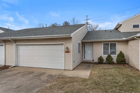 Tiny photo for 413 Irvine Road #413, Champaign, IL 61822 (MLS # 12568467)