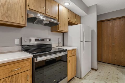 Tiny photo for 413 Irvine Road #413, Champaign, IL 61822 (MLS # 12568467)