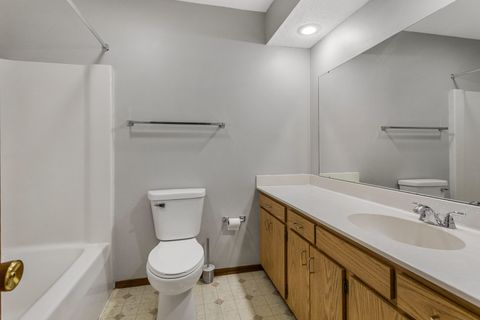 Tiny photo for 413 Irvine Road #413, Champaign, IL 61822 (MLS # 12568467)