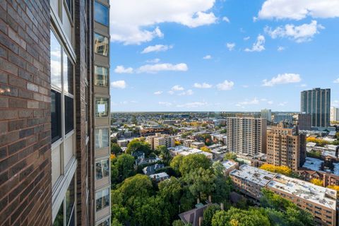 Tiny photo for 525 W Hawthorne Place #2606, Chicago, IL 60657 (MLS # 12517199)