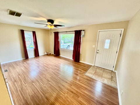 Tiny photo for 918 Townsend Street, Sycamore, IL 60178 (MLS # 12789370)
