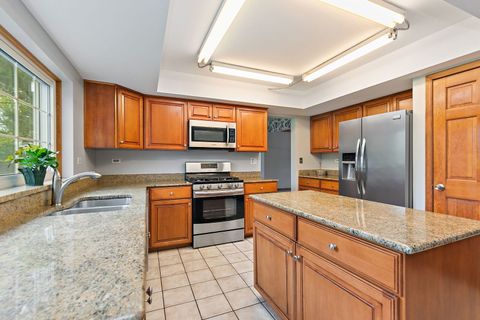 Tiny photo for 307 Churchill Court, Sleepy Hollow, IL 60118 (MLS # 12633316)