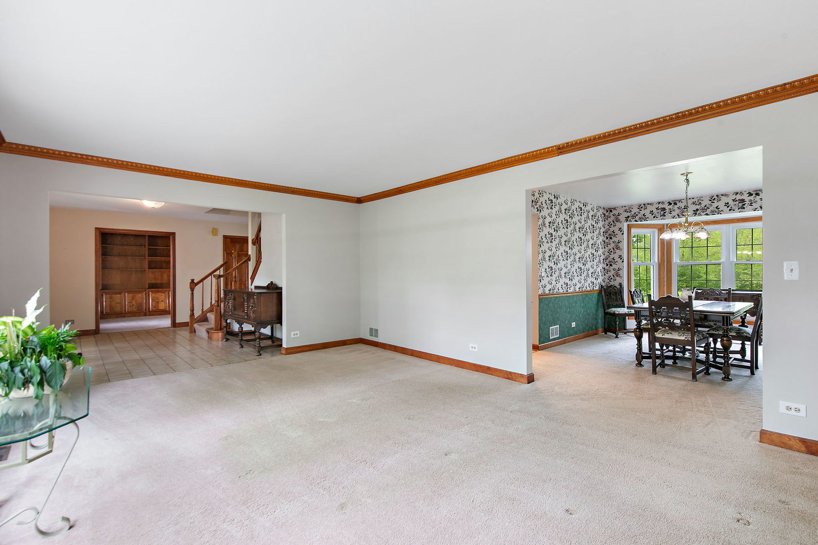 307 Churchill Court