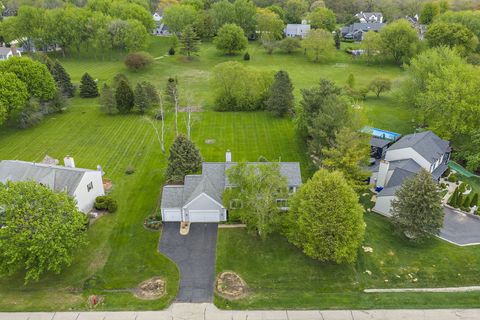 Tiny photo for 307 Churchill Court, Sleepy Hollow, IL 60118 (MLS # 12633316)