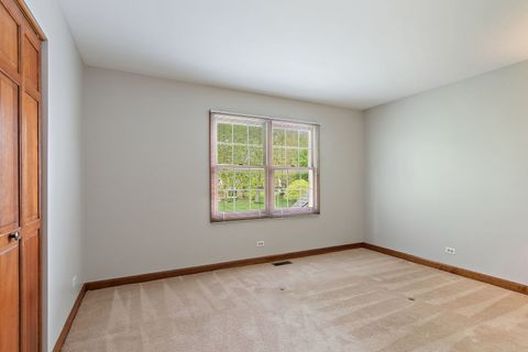 Tiny photo for 307 Churchill Court, Sleepy Hollow, IL 60118 (MLS # 12633316)
