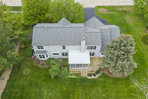 Tiny photo for 307 Churchill Court, Sleepy Hollow, IL 60118 (MLS # 12633316)