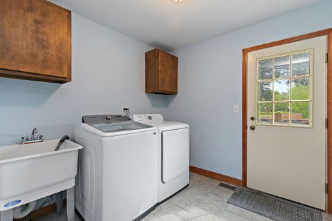 Tiny photo for 307 Churchill Court, Sleepy Hollow, IL 60118 (MLS # 12633316)