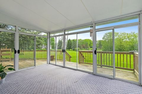 Tiny photo for 307 Churchill Court, Sleepy Hollow, IL 60118 (MLS # 12633316)