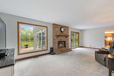 Tiny photo for 307 Churchill Court, Sleepy Hollow, IL 60118 (MLS # 12633316)