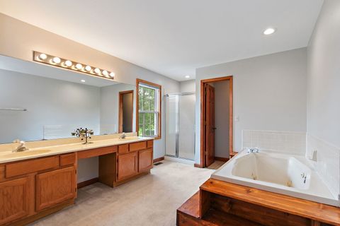 Tiny photo for 307 Churchill Court, Sleepy Hollow, IL 60118 (MLS # 12633316)