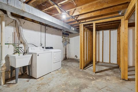 Tiny photo for 7701 Edwin Lane, Loves Park, IL 61111 (MLS # 12493136)