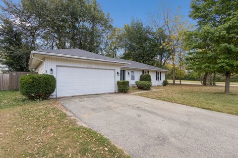 Tiny photo for 7701 Edwin Lane, Loves Park, IL 61111 (MLS # 12493136)