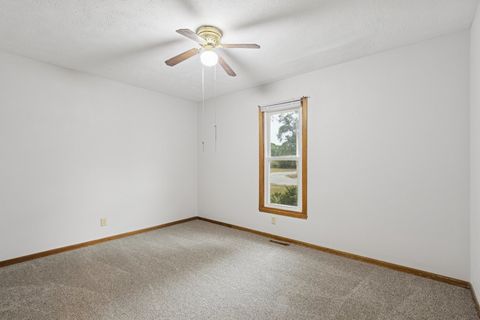 Tiny photo for 7701 Edwin Lane, Loves Park, IL 61111 (MLS # 12493136)