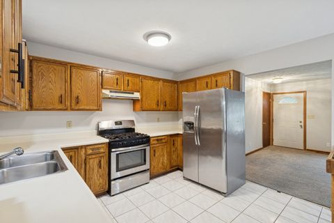 Tiny photo for 7701 Edwin Lane, Loves Park, IL 61111 (MLS # 12493136)