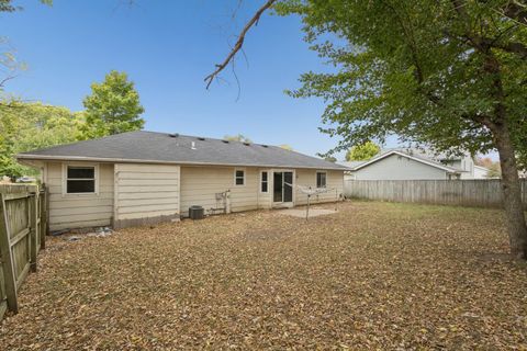 Tiny photo for 7701 Edwin Lane, Loves Park, IL 61111 (MLS # 12493136)