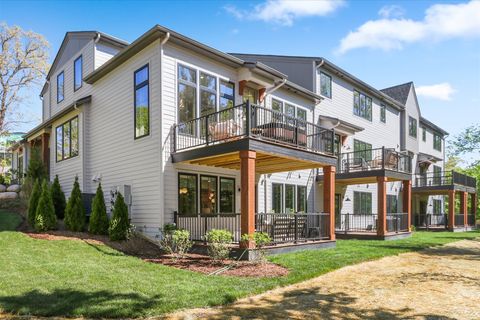 Tiny photo for Naperville, IL 60563 (MLS # 12644802)