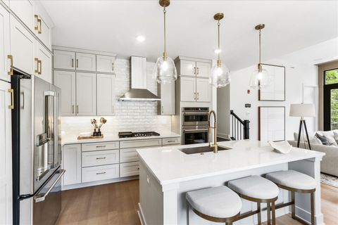 Tiny photo for Naperville, IL 60563 (MLS # 12644802)
