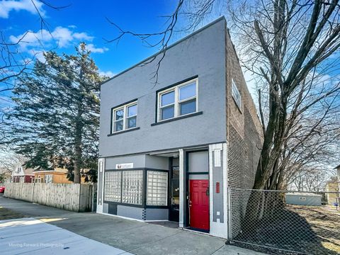 2711 E 93rd Street Chicago IL 60617