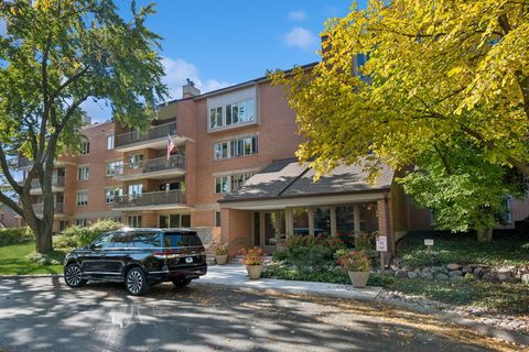44 Park Lane 435 Park Ridge IL 60068