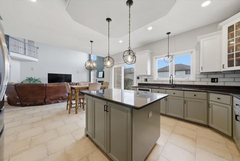 Tiny photo for 909 Berkshire Drive, Matteson, IL 60443 (MLS # 12607688)