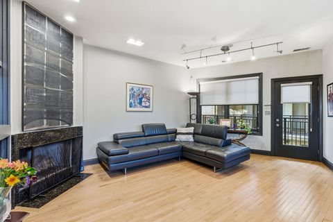 Tiny photo for 120 W Oak Street #4D, Chicago, IL 60610 (MLS # 12561503)