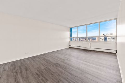 Tiny photo for 6171 N Sheridan Road #2311-2312, Chicago, IL 60660 (MLS # 12548096)