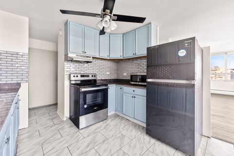 Tiny photo for 6171 N Sheridan Road #2311-2312, Chicago, IL 60660 (MLS # 12548096)